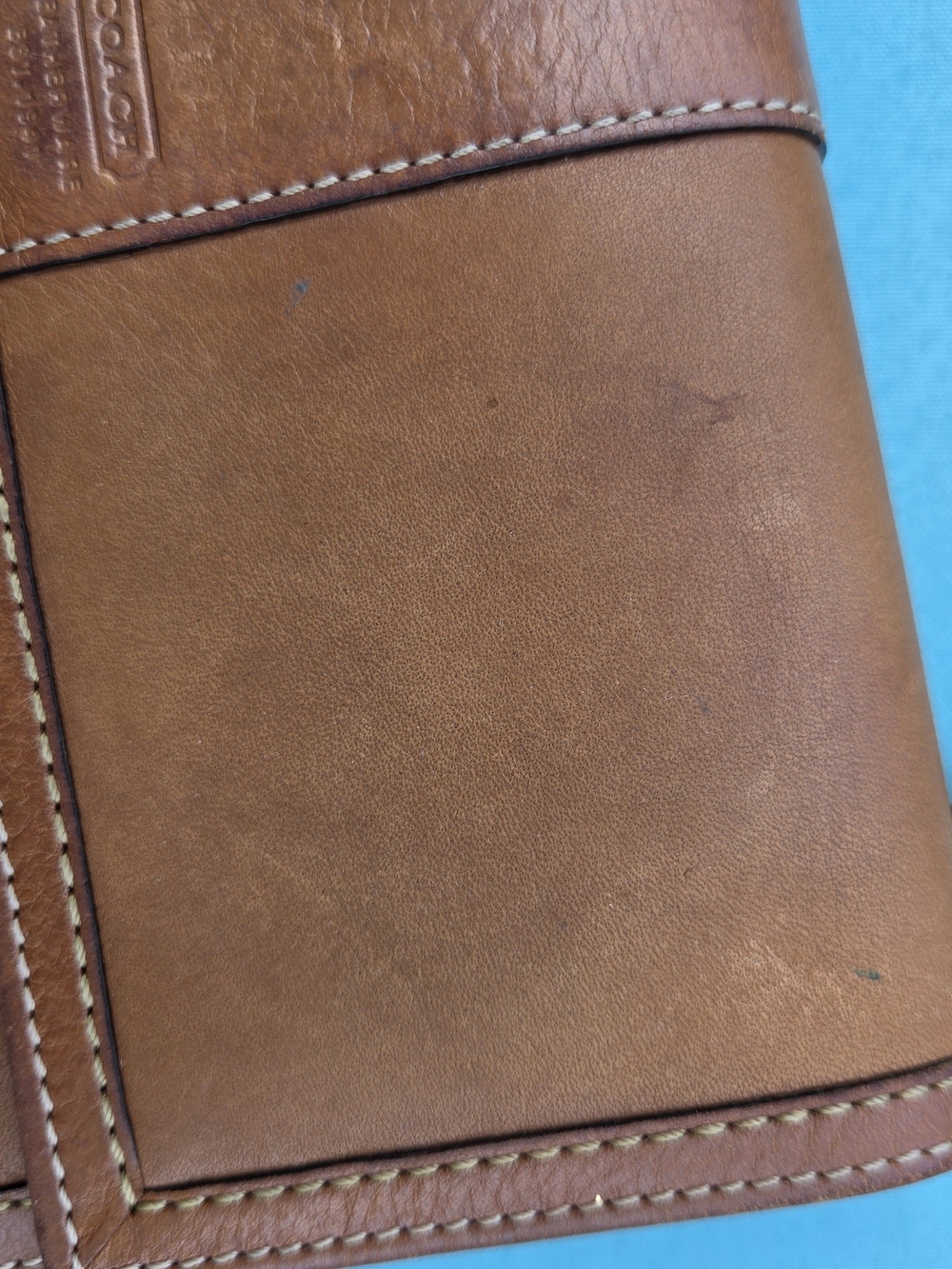 Coach British Tan Leather Continental Tri-Fold Wallet - Picture 13 of 16